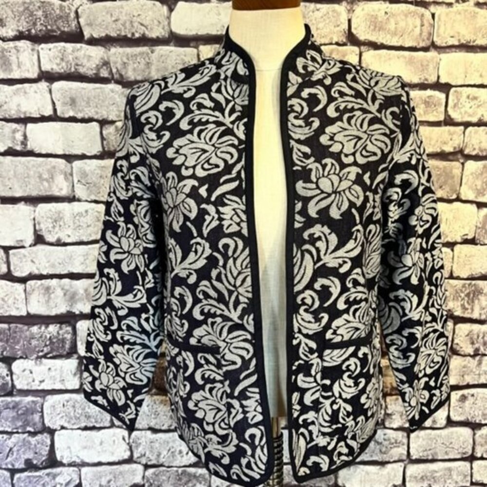 Serengeti Blue No Close Long Sleeve Jacket Size Small
